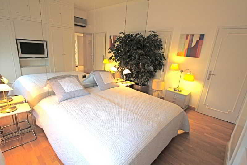 Marazur Apartments Cannes Bagian luar foto