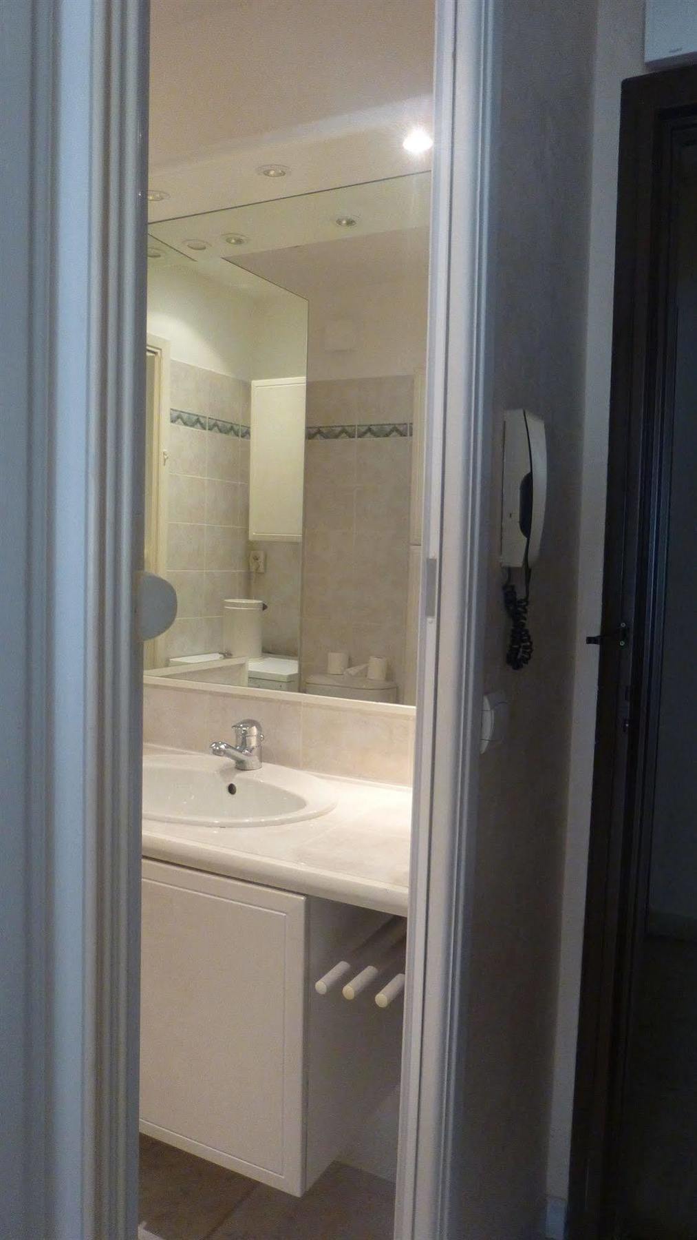Marazur Apartments Cannes Bagian luar foto